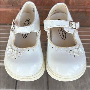 Marbella baby toddler Mary Jane girl shoes white Lois size 3 M Dress Church